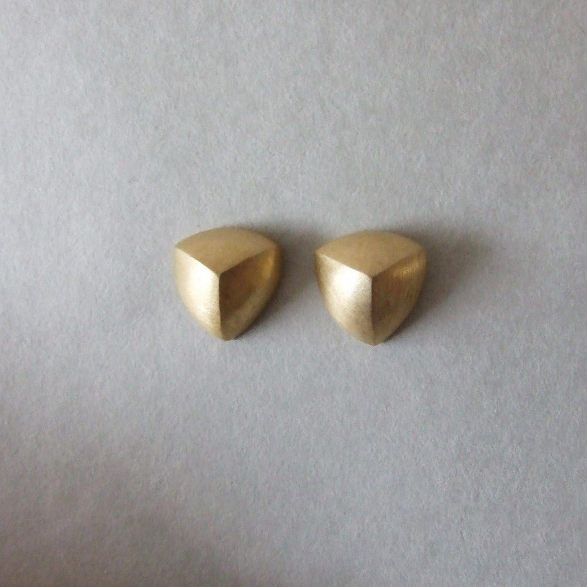 14K Gold Triangle Pyramid Stud Earrings Yellow Gold / 14K Gold Backs